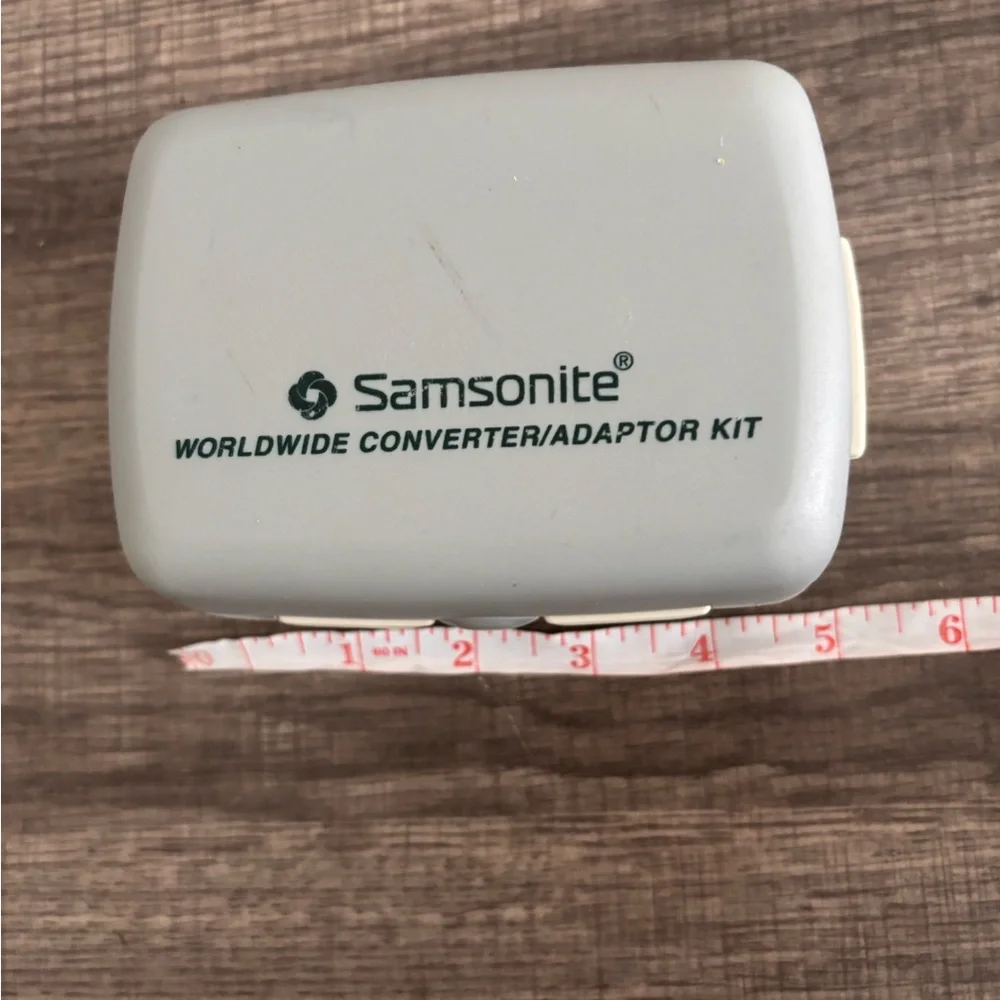 Samsonite Worldwide Power Converter & Adapter Kit for International Travel